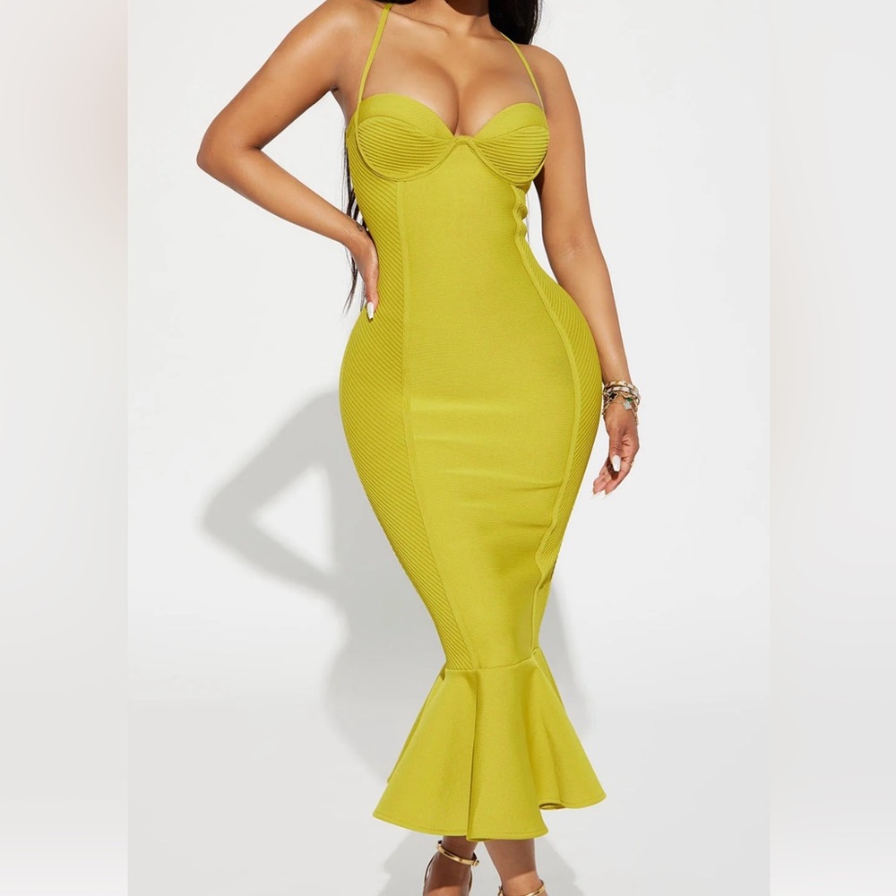 Eye turner of a dress!!!